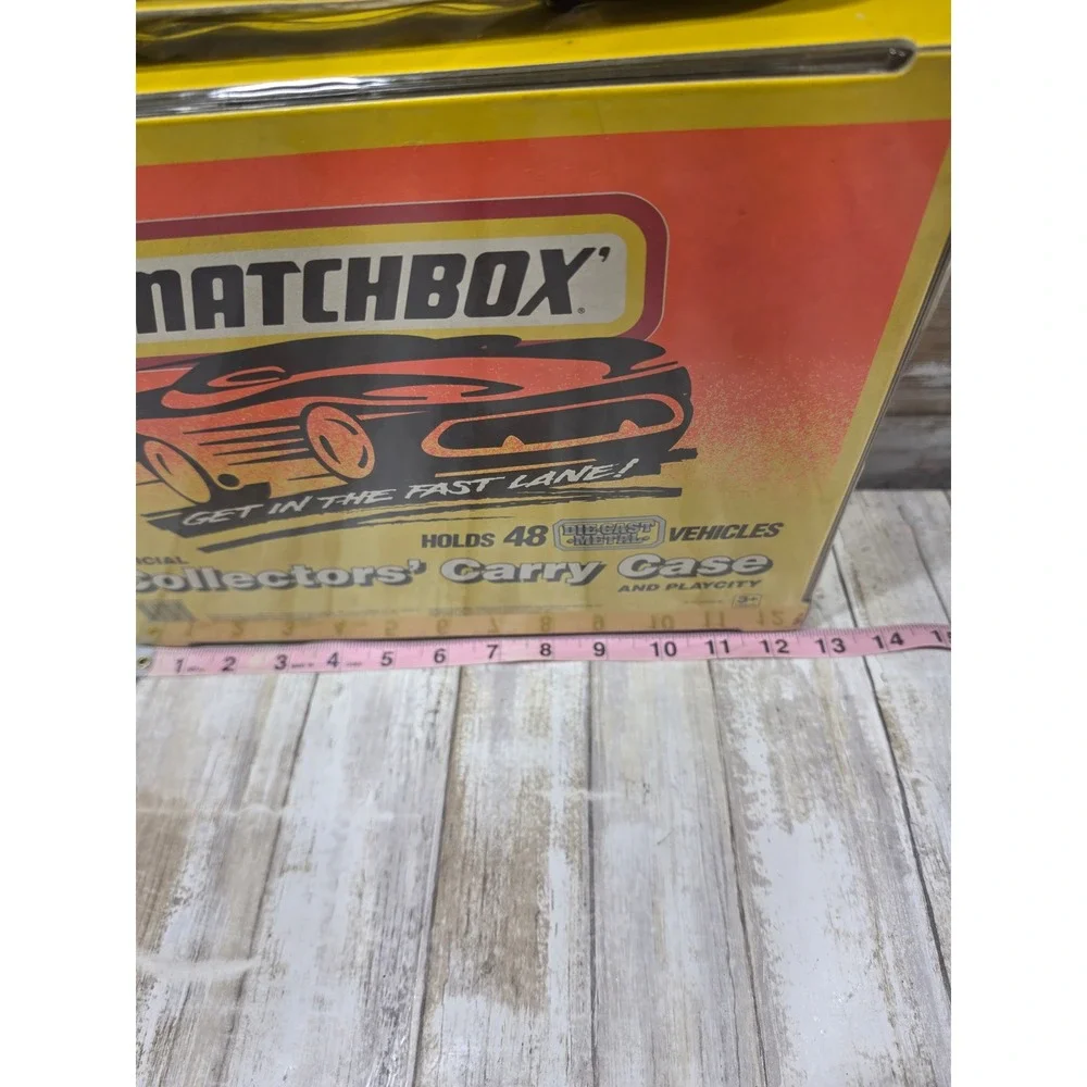 Vintage 1994‎ Matchbox Official Collectors Carry Case Playcity with Cars Lot